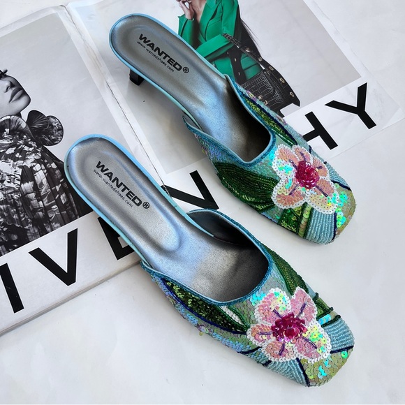 Wanted Sequin Floral Vintage Slip On Kitten Heel Mules Size 10 - Picture 1 of 11
